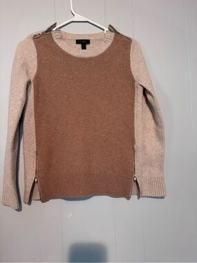 J. Crew Two-Tone Zip Hem Crewneck Sweater in Camel and Oatmeal